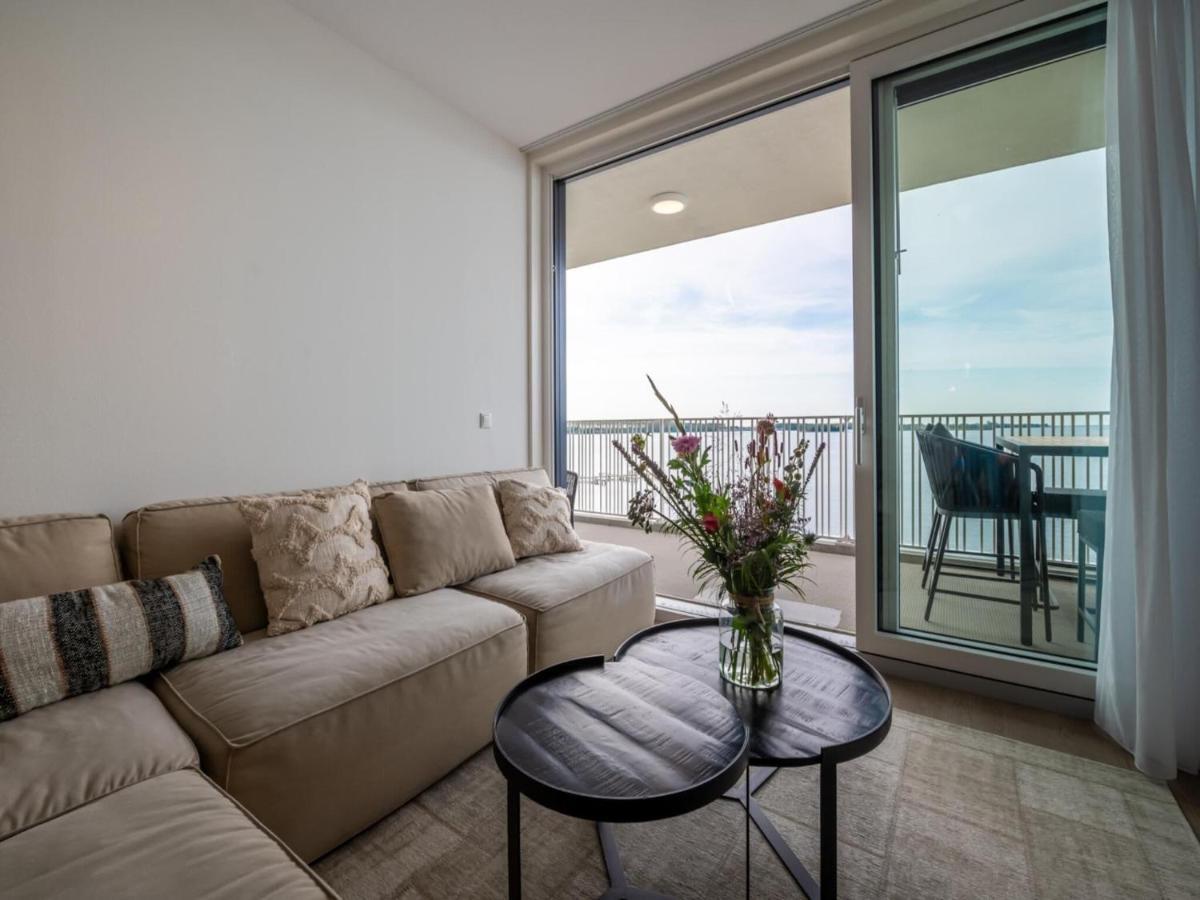 Spacious Waterfront Apartment Arnemuiden Bagian luar foto